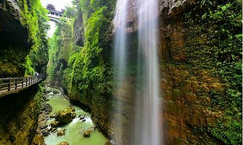 湖北恩施必玩的三个景点_湖北恩施旅游必去十大景点